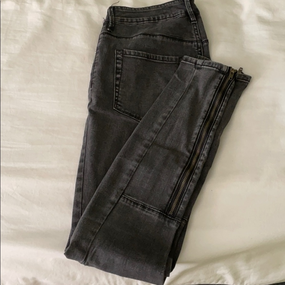 Grey Brandy Melville Jean